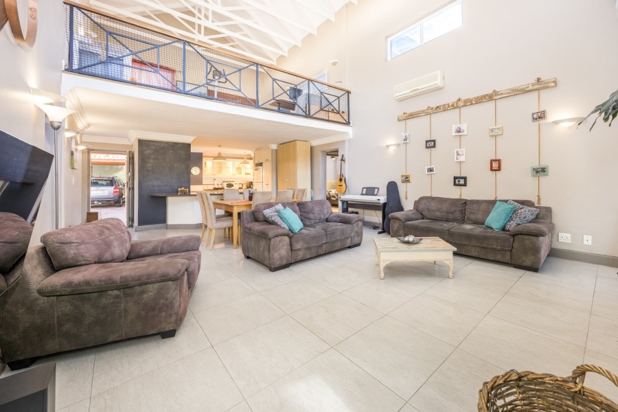 4 Bedroom Property for Sale in Vierlanden Western Cape